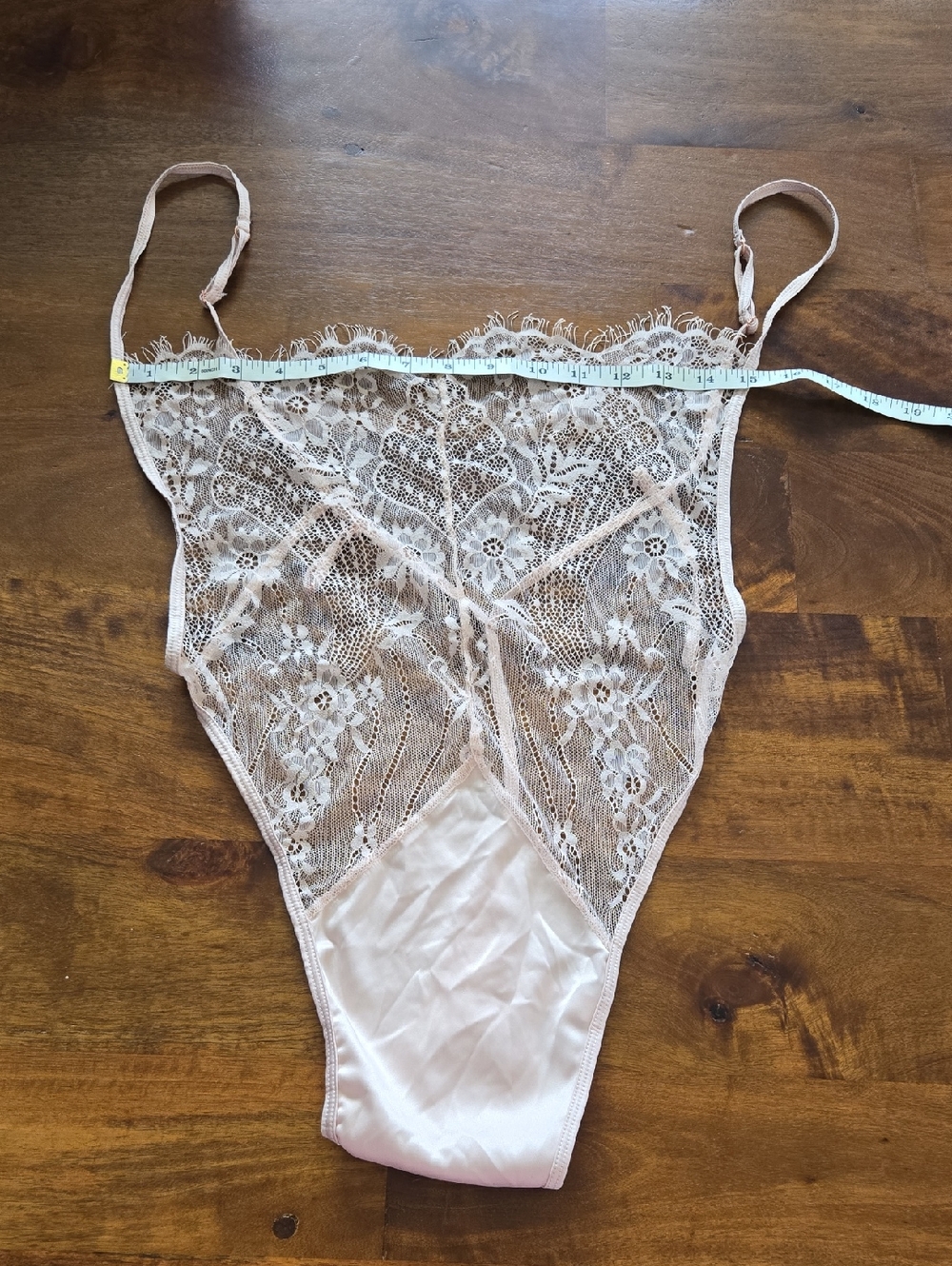 Oh La La Cherie Nude Lace Sheer Bodysuit Lingerie Size L/XL - Picture 6 of 7